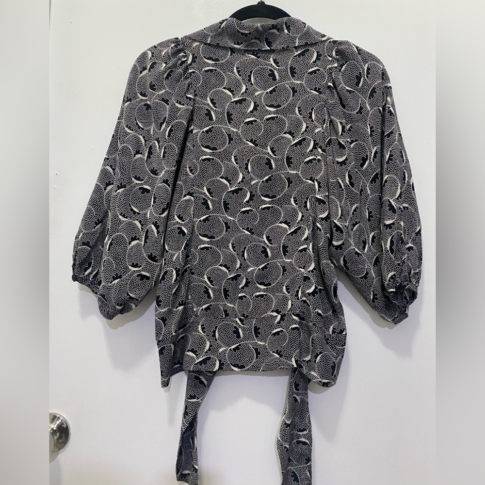 NEW! Anthropologie 100% Silk Aurinia Maple Feminine Blouse - Picture 5 of 8